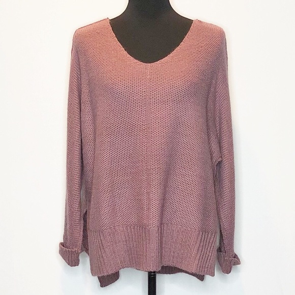 Main Strip Sweaters - Main Strip Sweater.        035